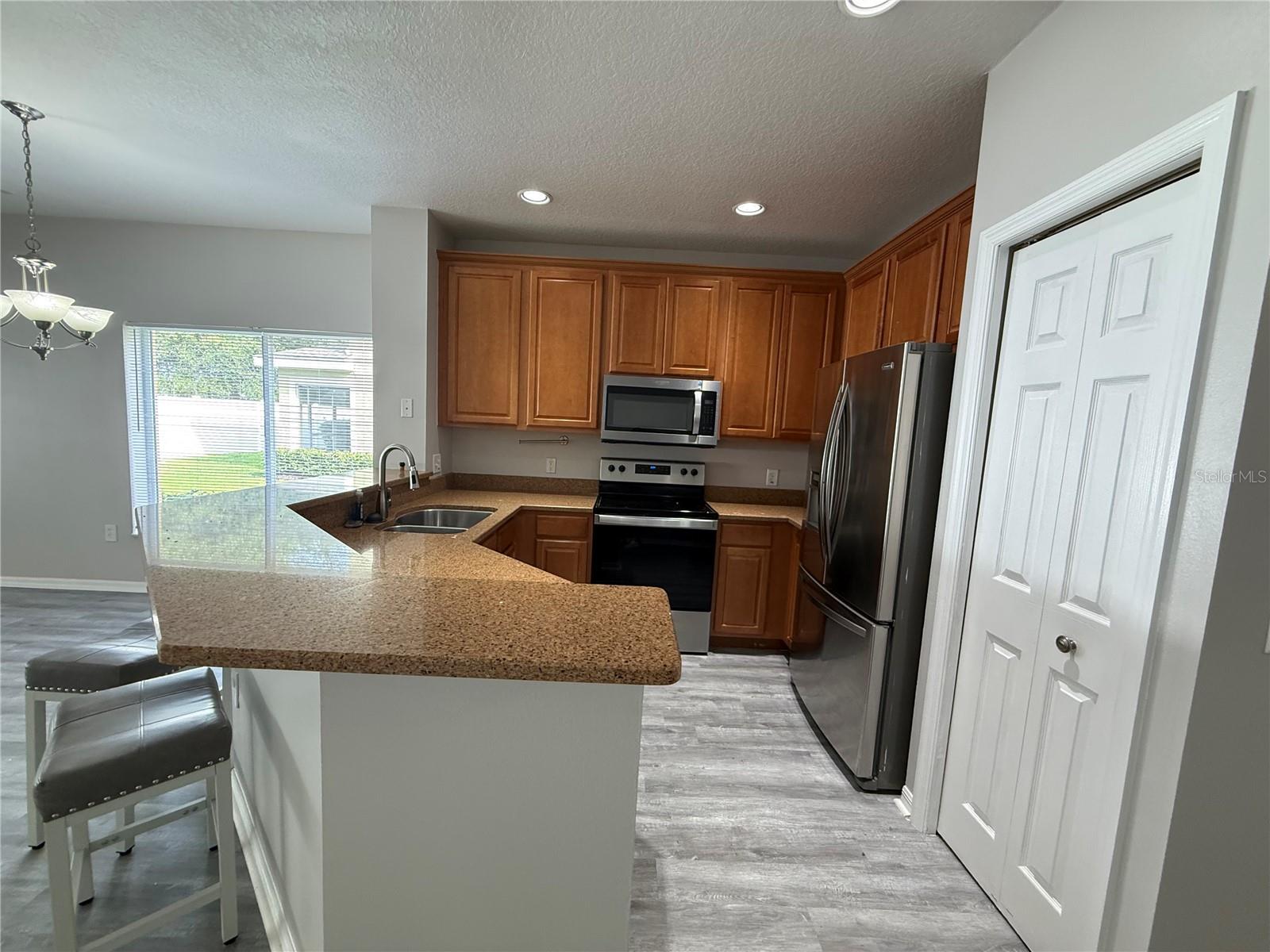 20460 NEEDLETREE DR — photo 7