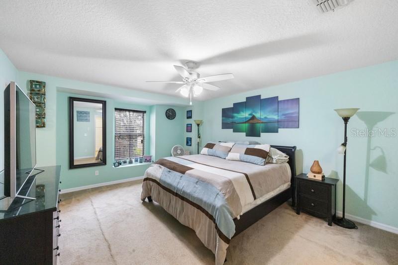 4564 LIMERICK DR — photo 19