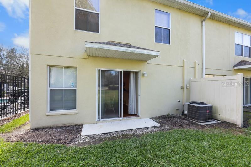 4564 LIMERICK DR — photo 33