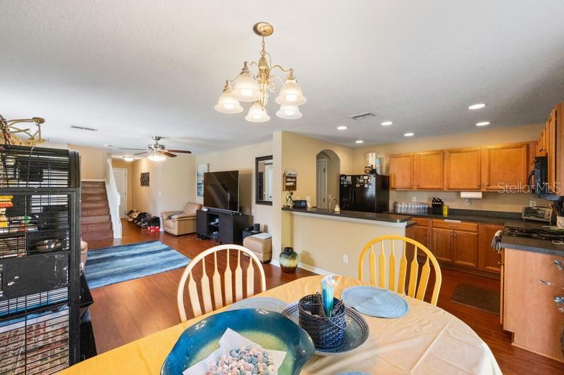 4564 LIMERICK DR — photo 10