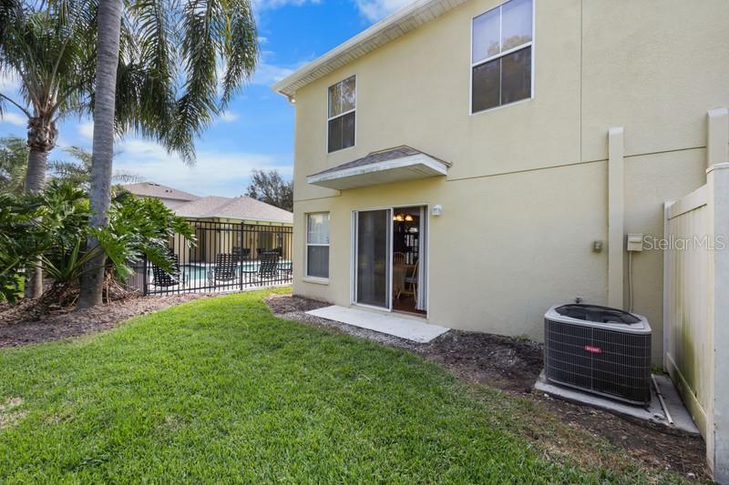 4564 LIMERICK DR — photo 34