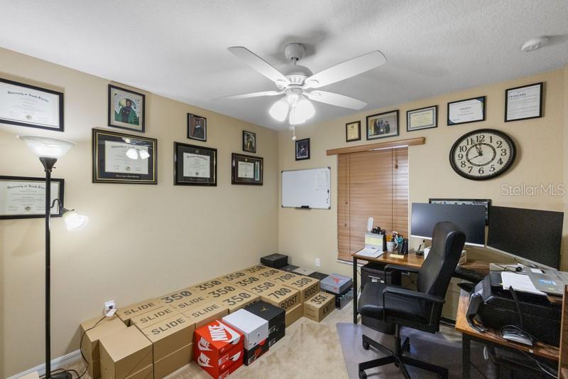 4564 LIMERICK DR — photo 26
