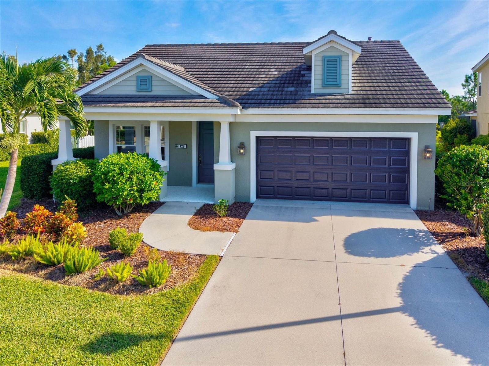 128 AVENS DR — photo 49