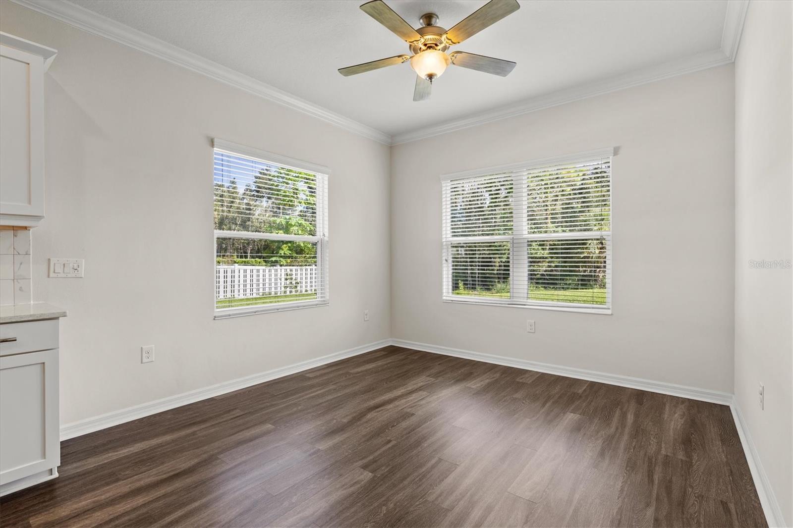 128 AVENS DR — photo 21