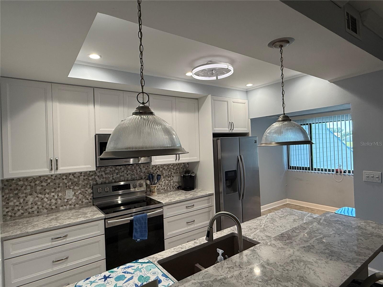 910 PINELLAS BAYWAY S #103 — photo 9