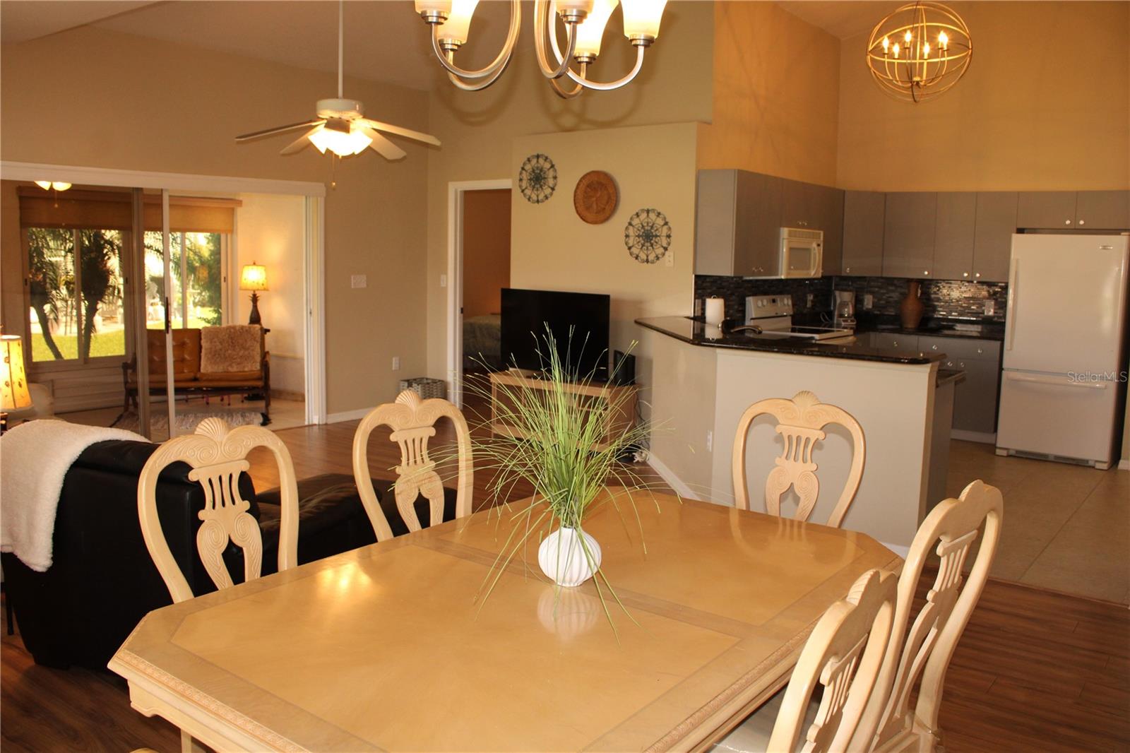 3115 LIVE OAK LN #30 — photo 6
