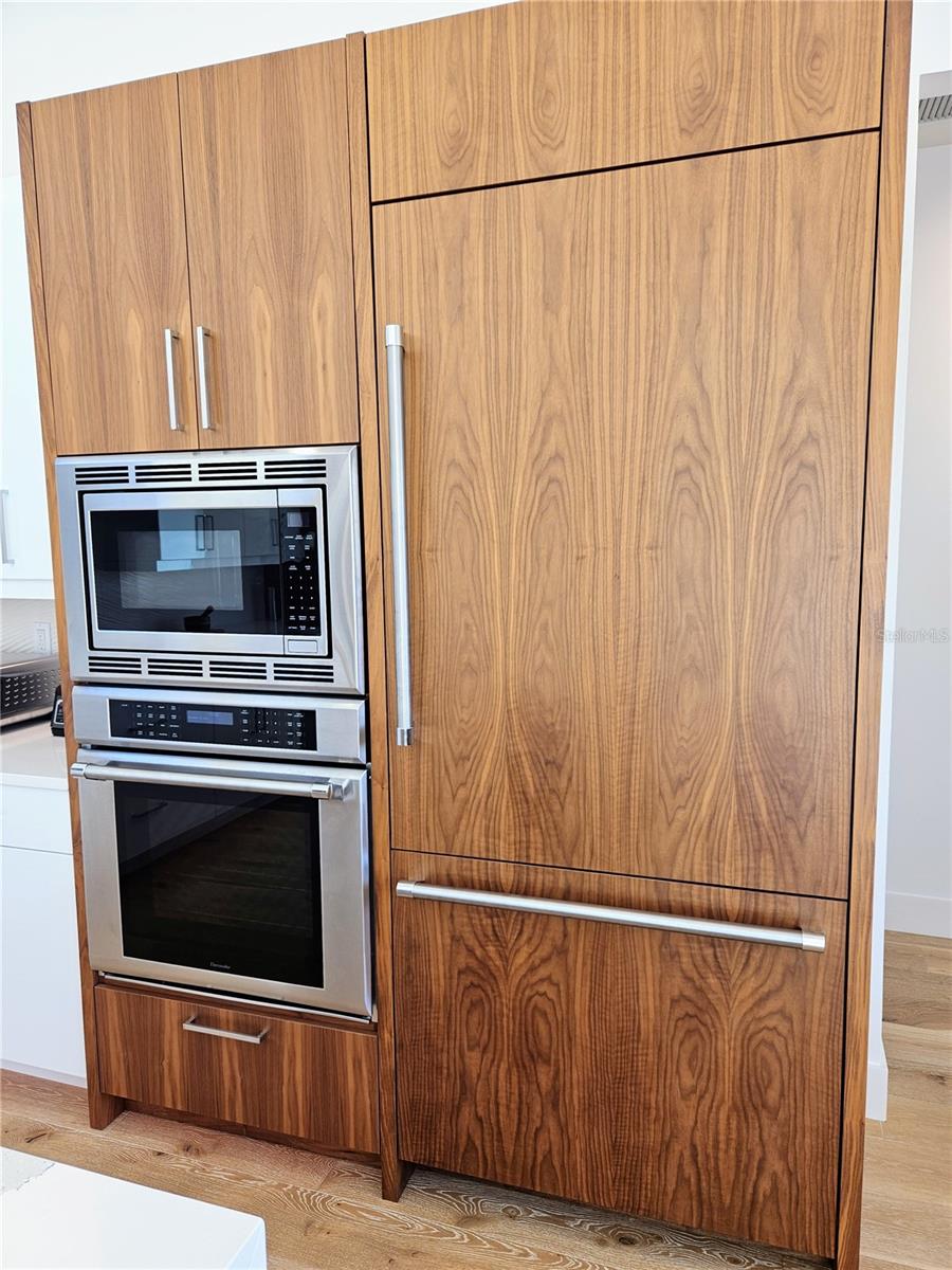 2408 NASSAU ST — photo 44