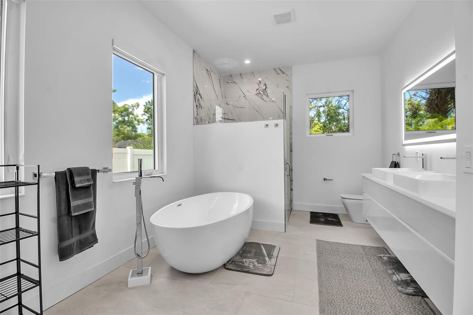 2231 WOOD ST — photo 16
