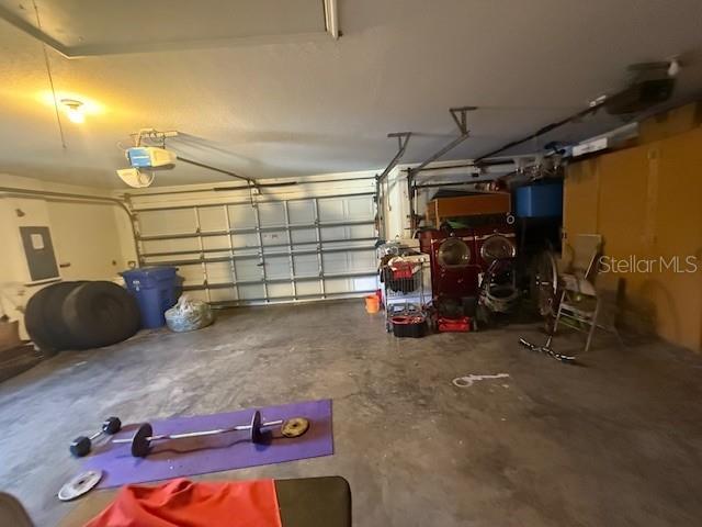 2601 VILLA DR — photo 37