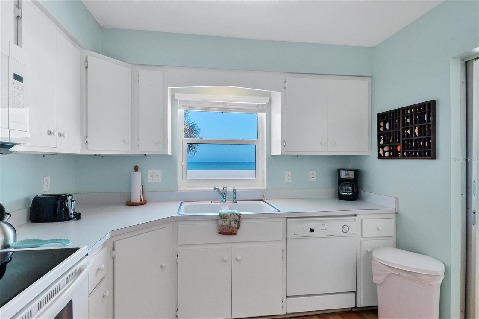 1336 BENJAMIN FRANKLIN DR #F2 — photo 11