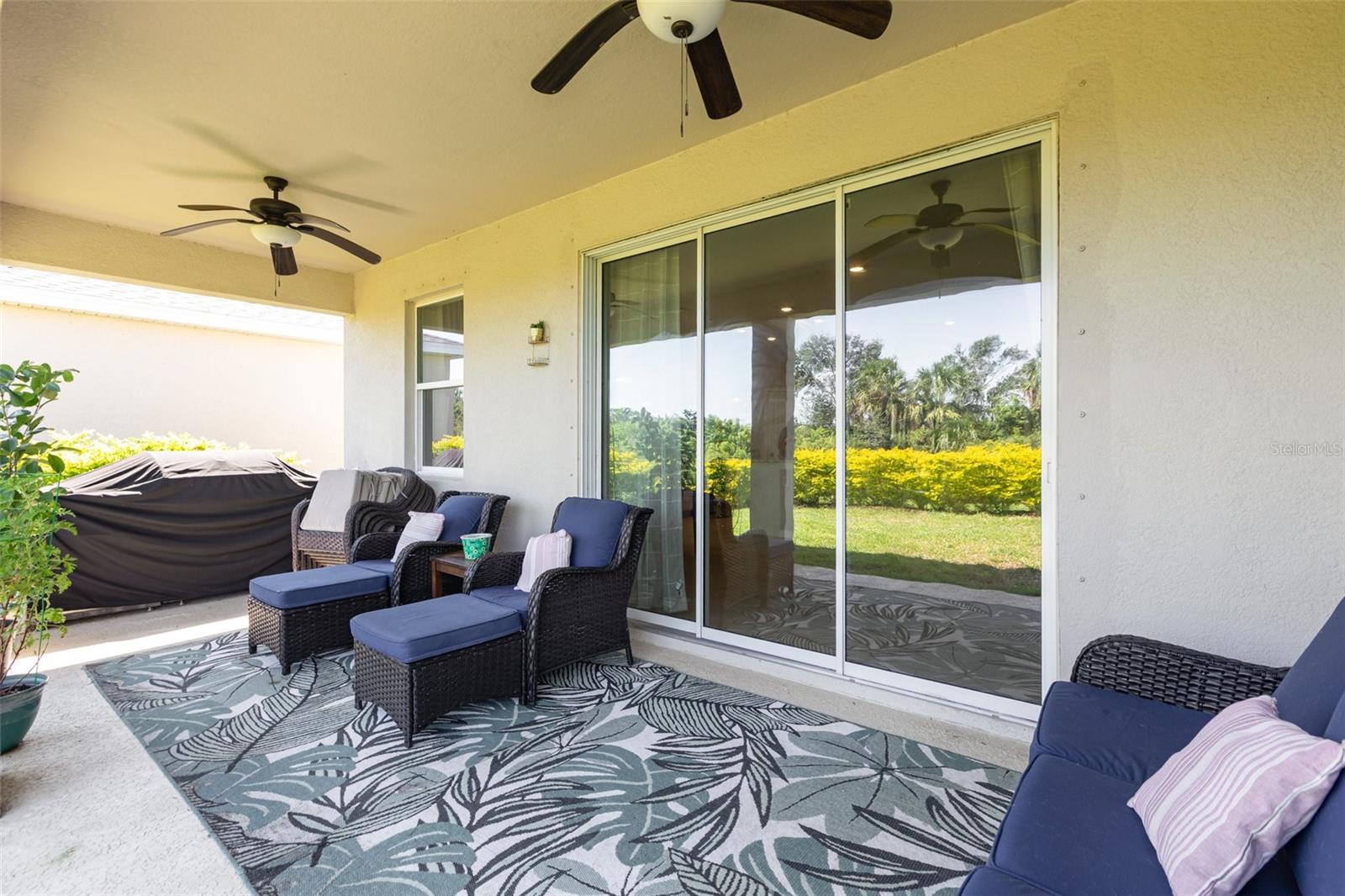 4013 LIVELY CORAL PL — photo 33