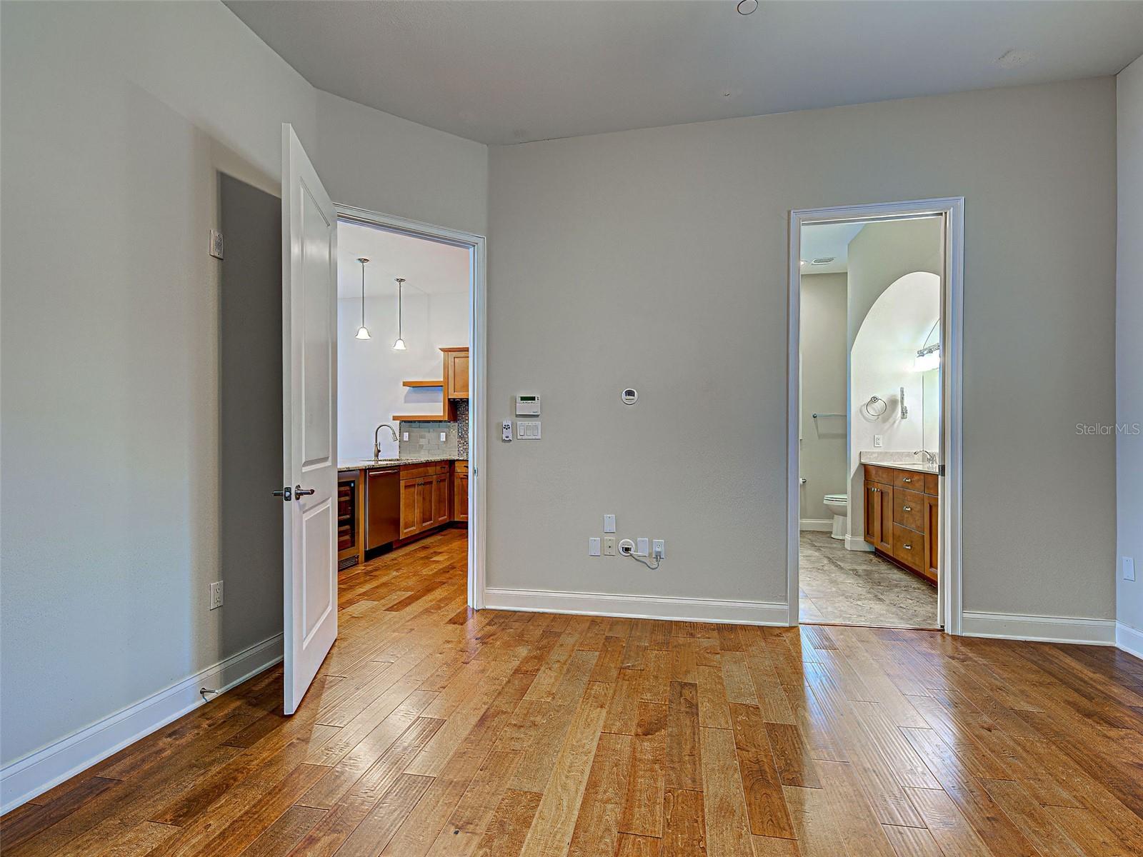 445 NOKOMIS AVE S #210 — photo 31