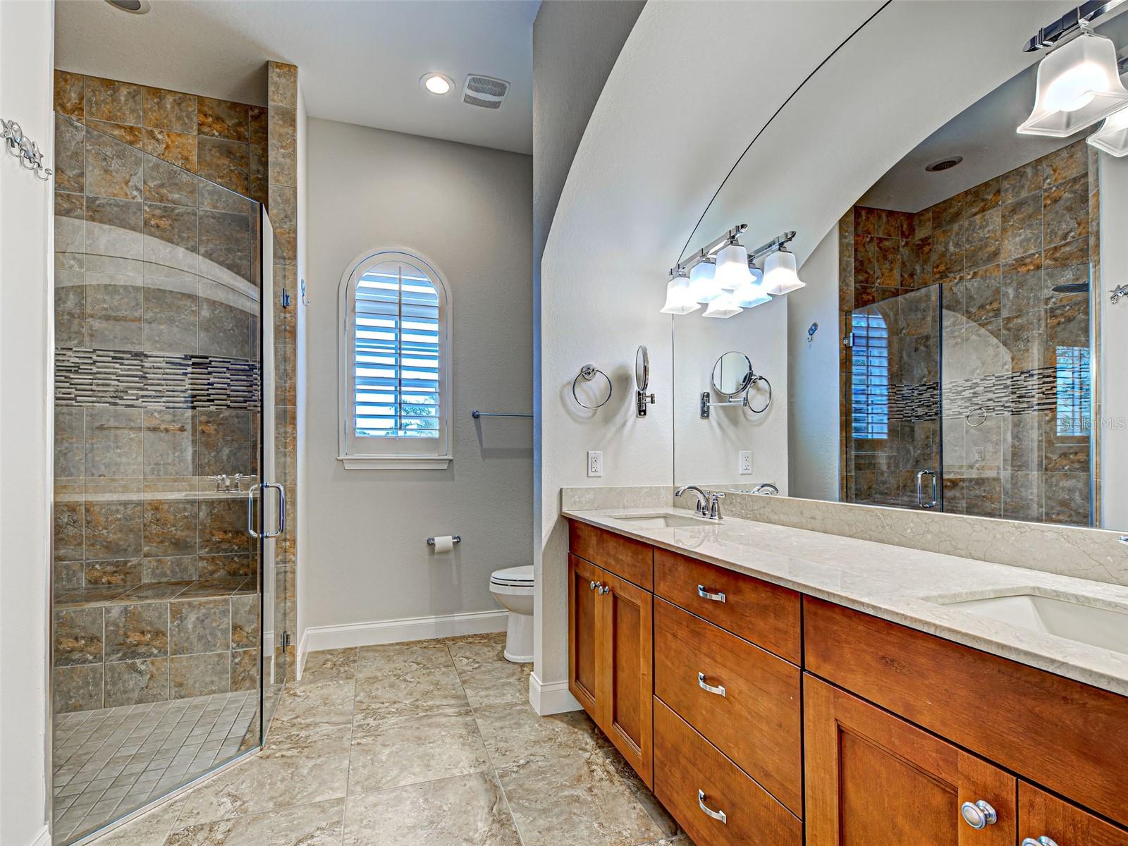 445 NOKOMIS AVE S #210 — photo 37