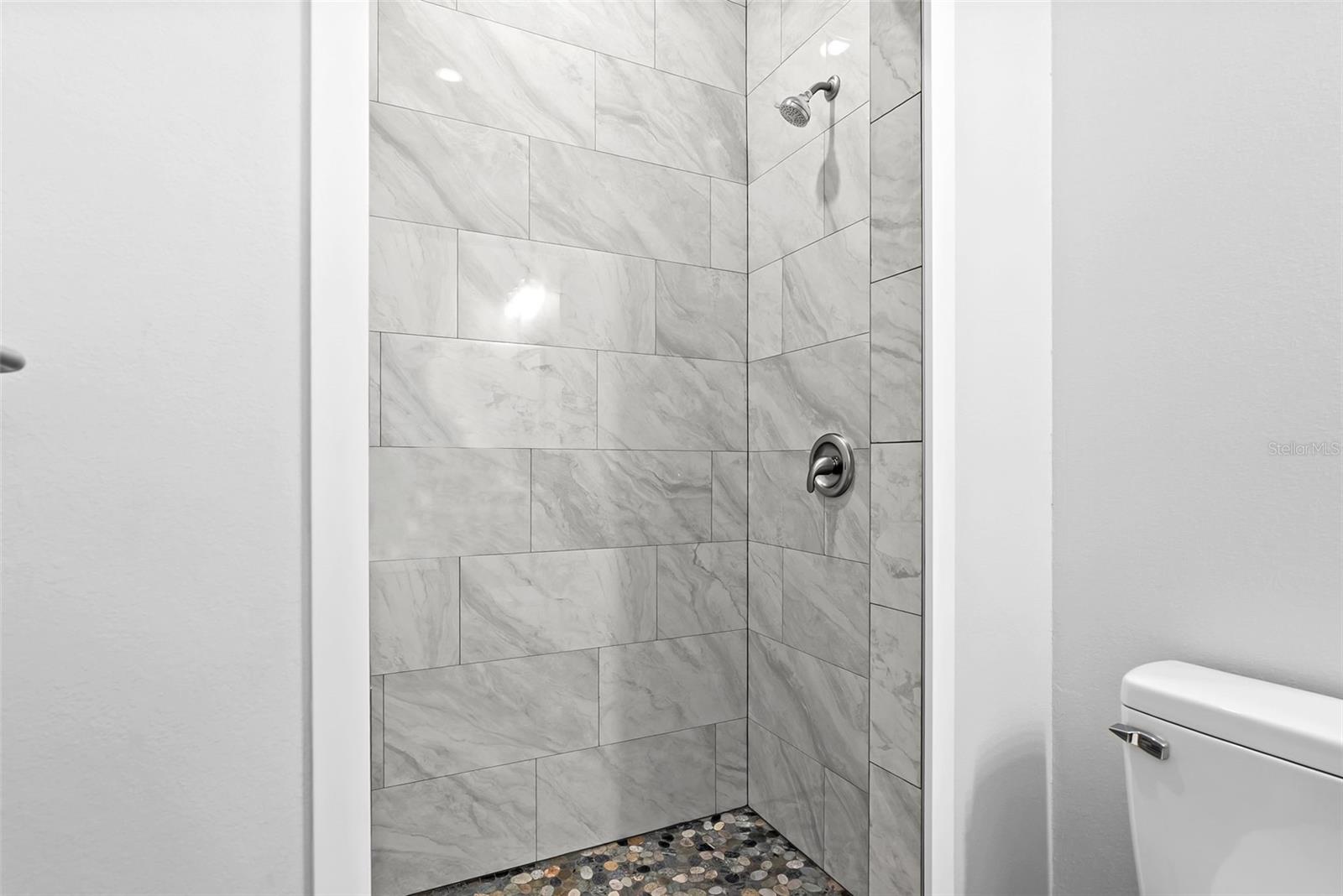 13219 NEWGENT RD — photo 37