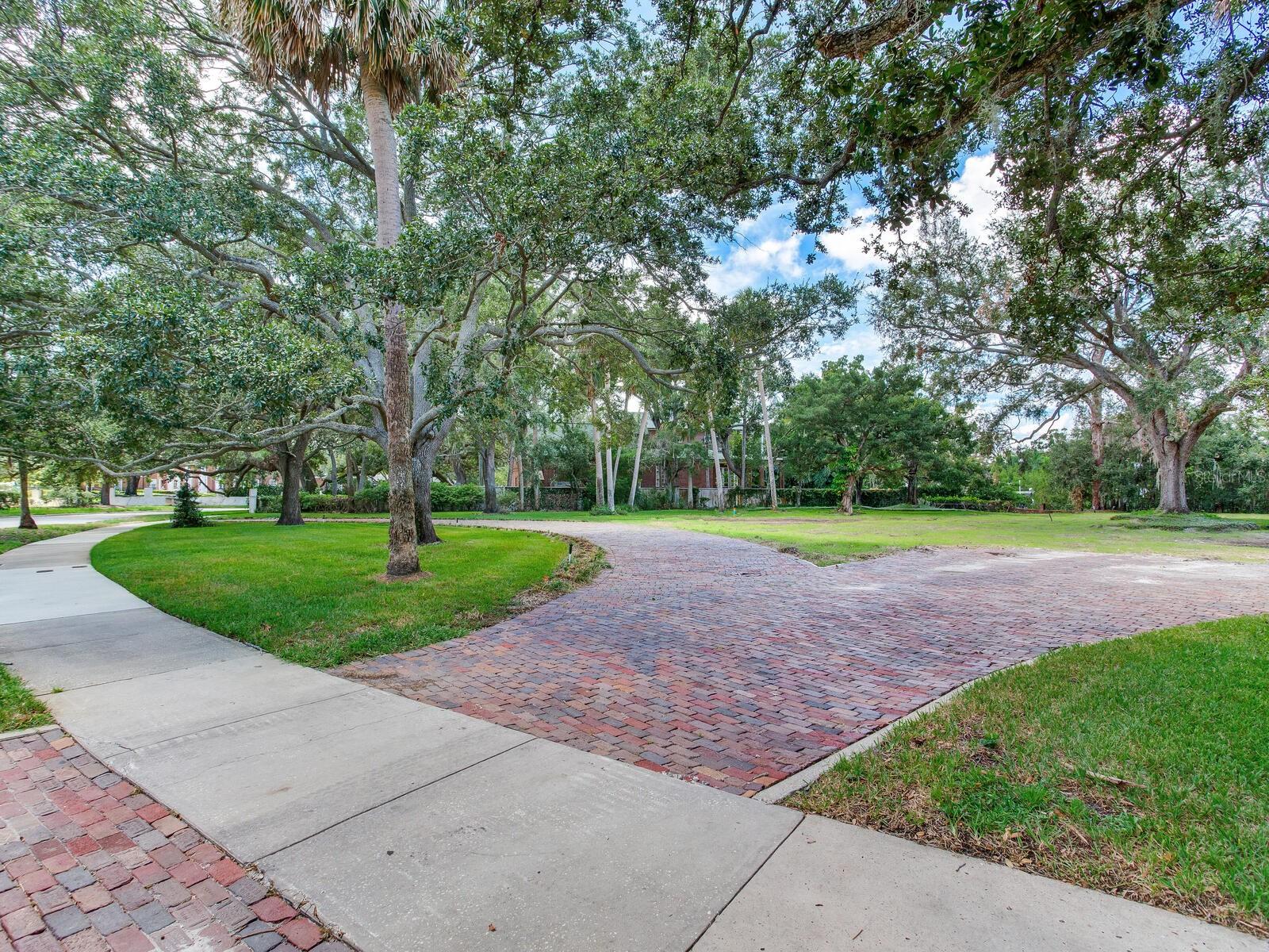 5001 S SHORE CREST CIR — photo 7