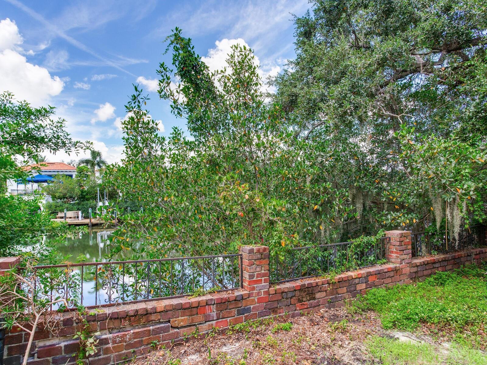 5001 S SHORE CREST CIR — photo 21
