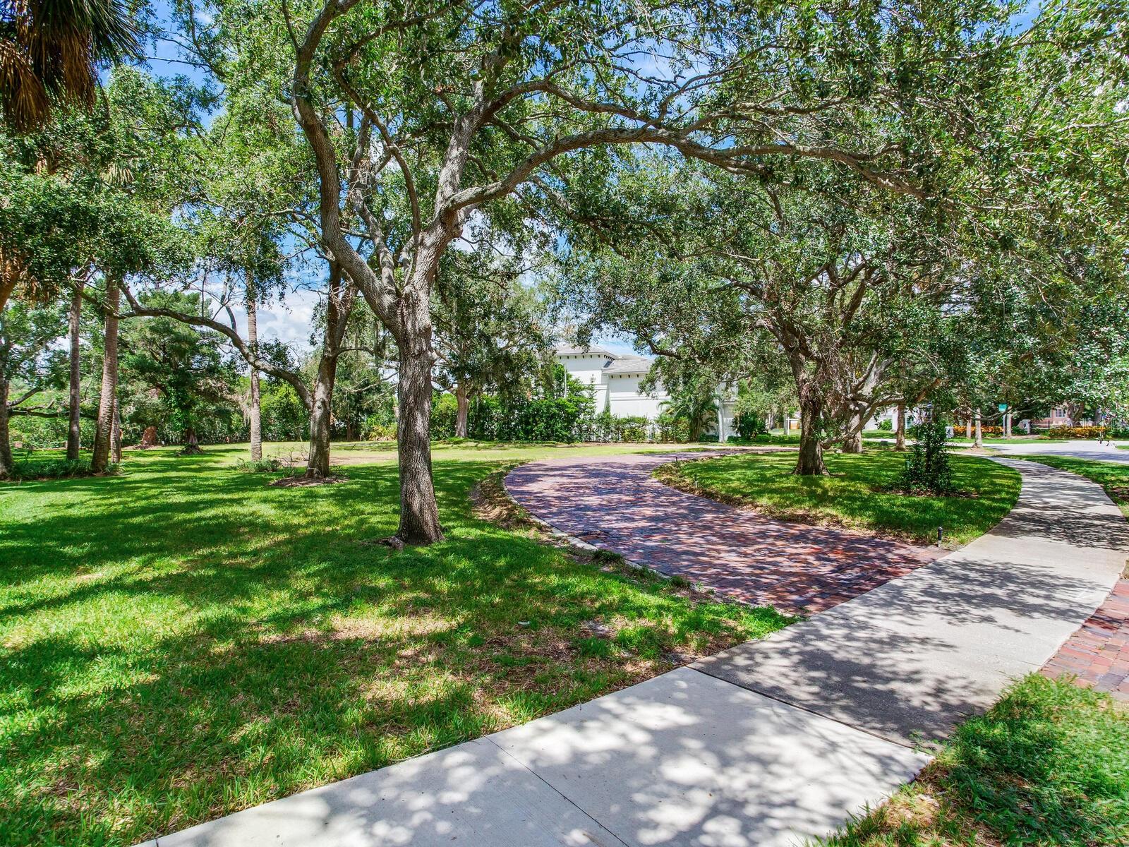 5001 S SHORE CREST CIR — photo 8