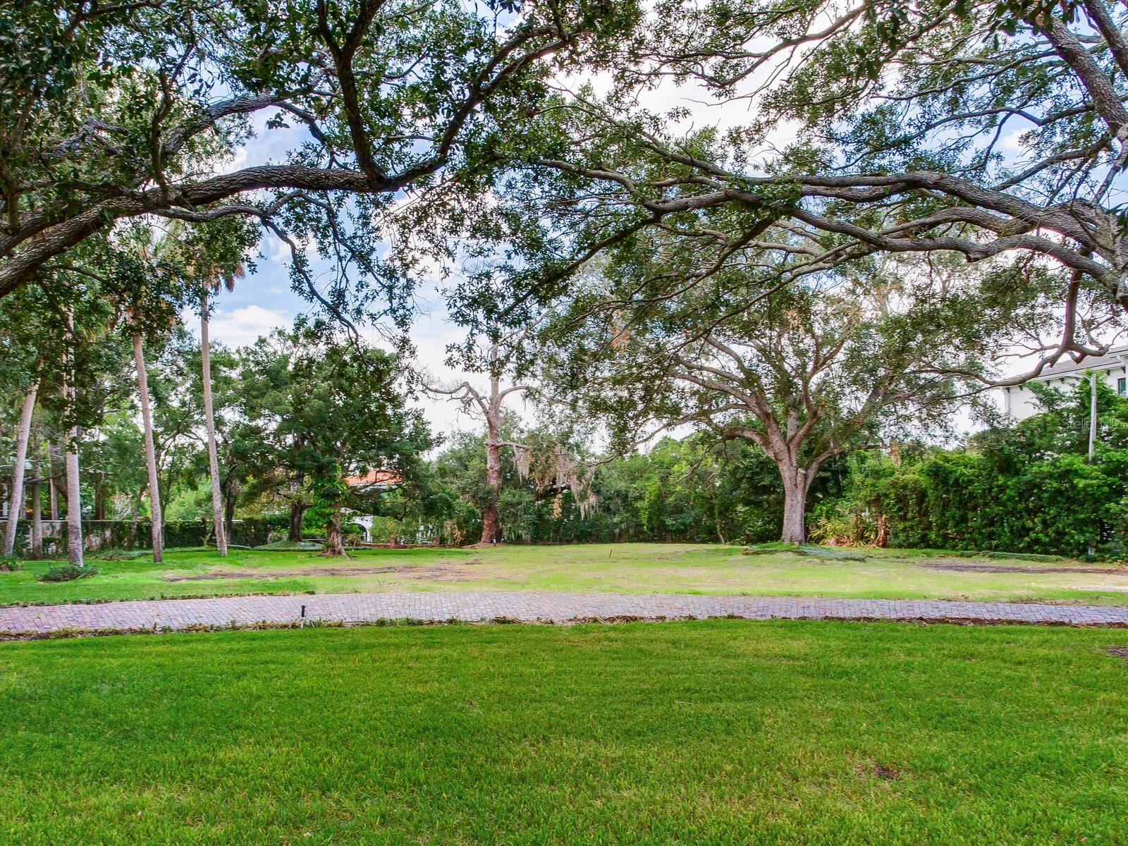 5001 S SHORE CREST CIR — photo 11