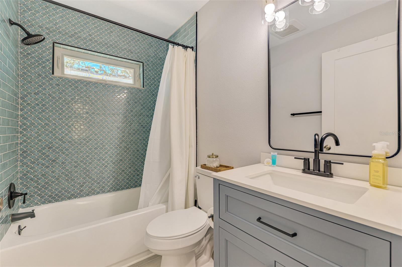 1137 N MOONMIST CT #L-7 — photo 24