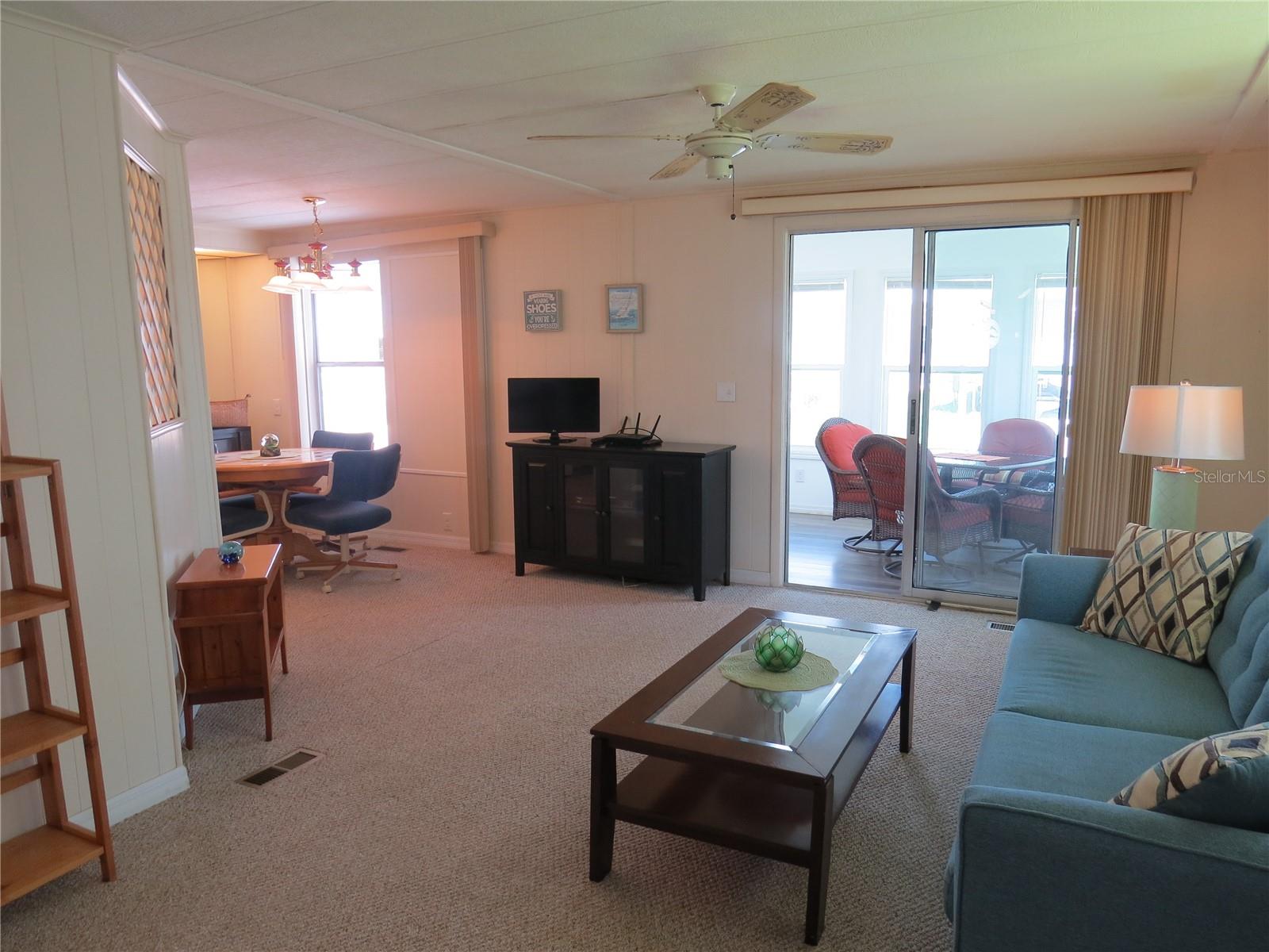 705 BLACKBURN BLVD — photo 2