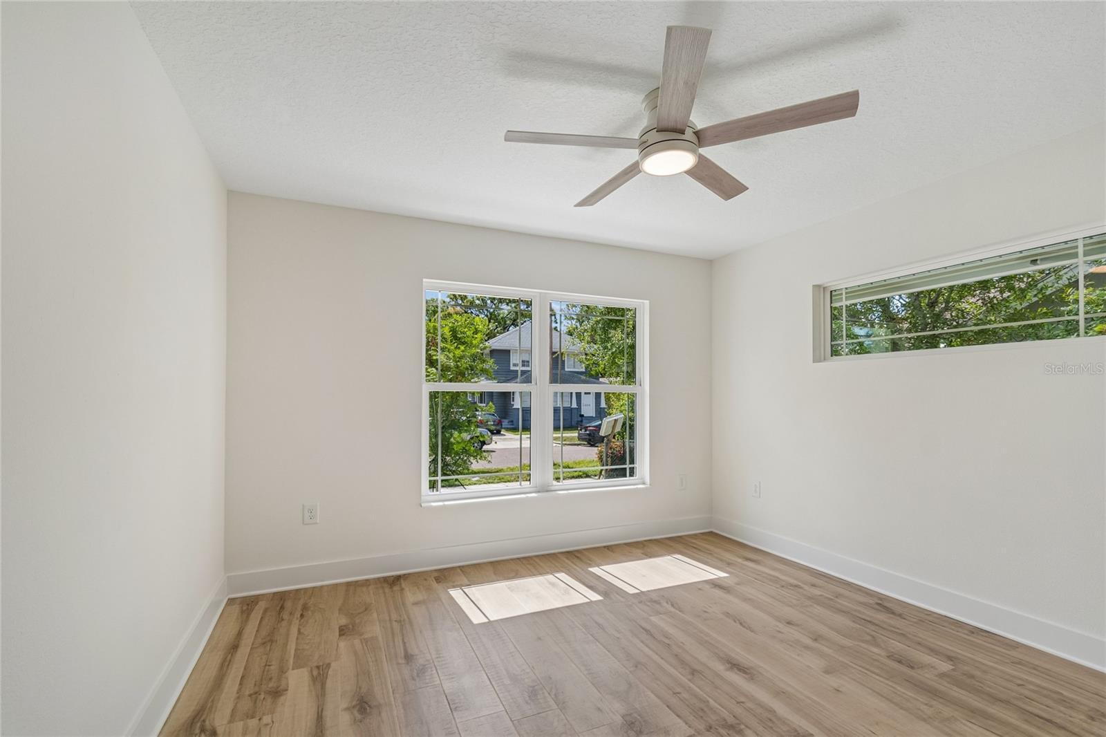 2301 HIGHLAND ST S — photo 23