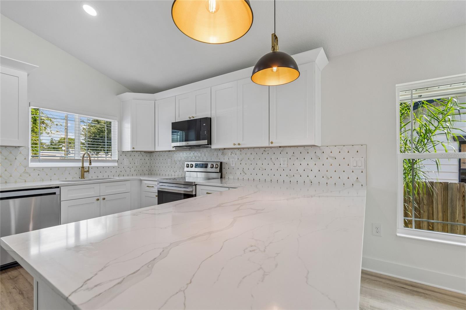 2301 HIGHLAND ST S — photo 13