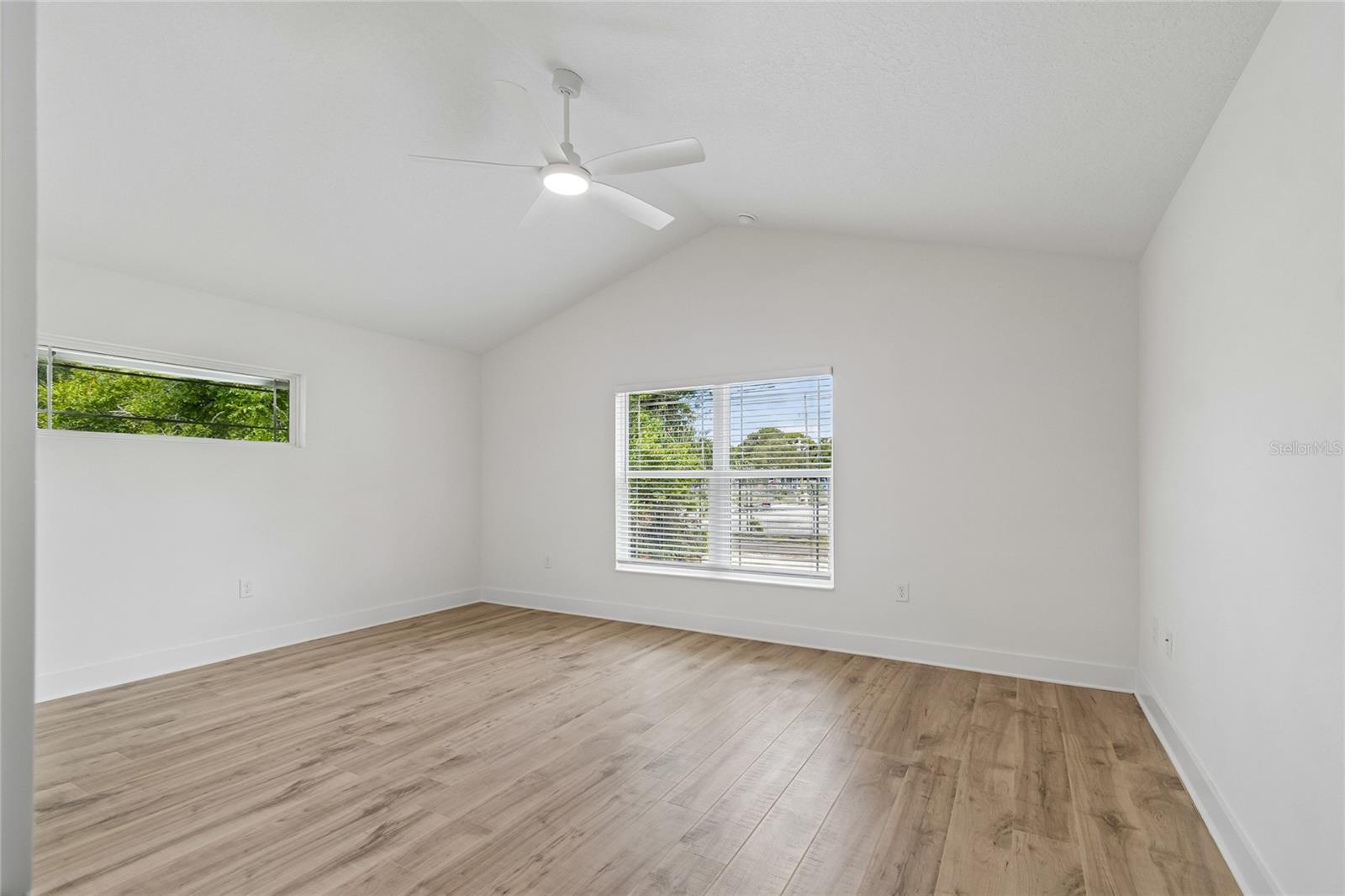 2301 HIGHLAND ST S — photo 15