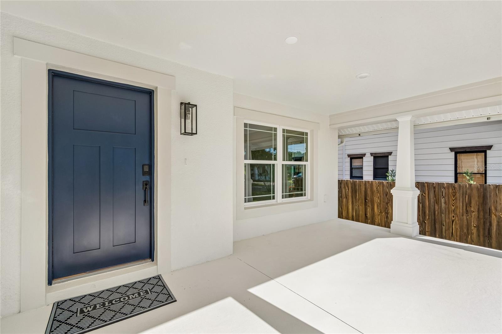 2301 HIGHLAND ST S — photo 2