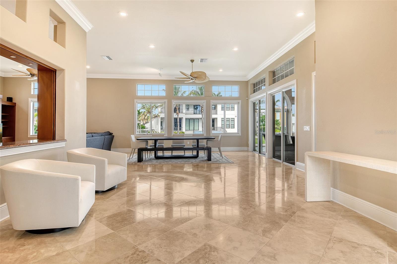 591 PUTTING GREEN LN — photo 10