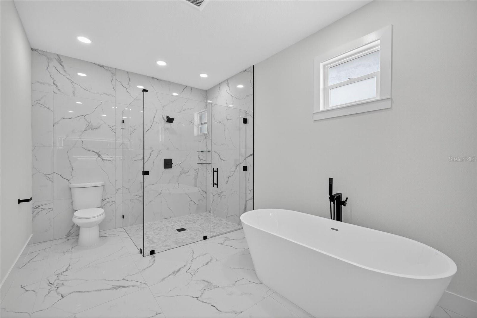 2719 W SAINT JOHN ST — photo 33