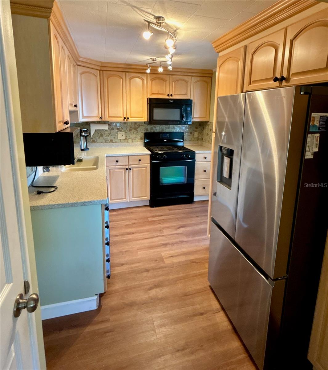 144 AMERICANA CT NE #218 — photo 11
