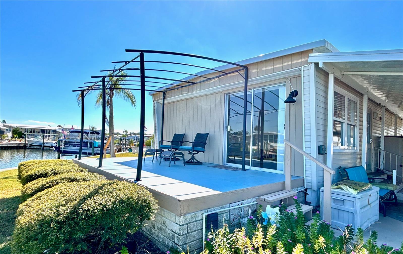 144 AMERICANA CT NE #218 — photo 26