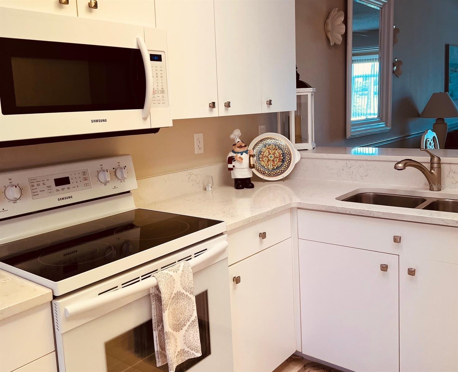 9641 CASTLE POINT DR #1215 — photo 7