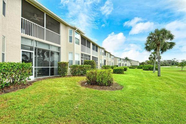 9641 CASTLE POINT DR #1215 — photo 26