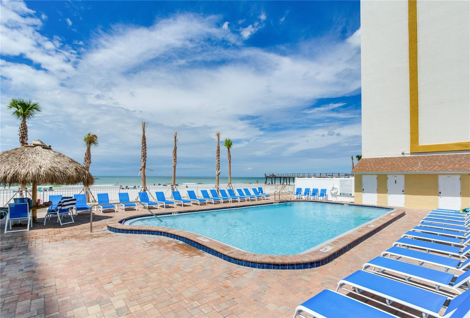 17450 GULF BLVD #206 — photo 52