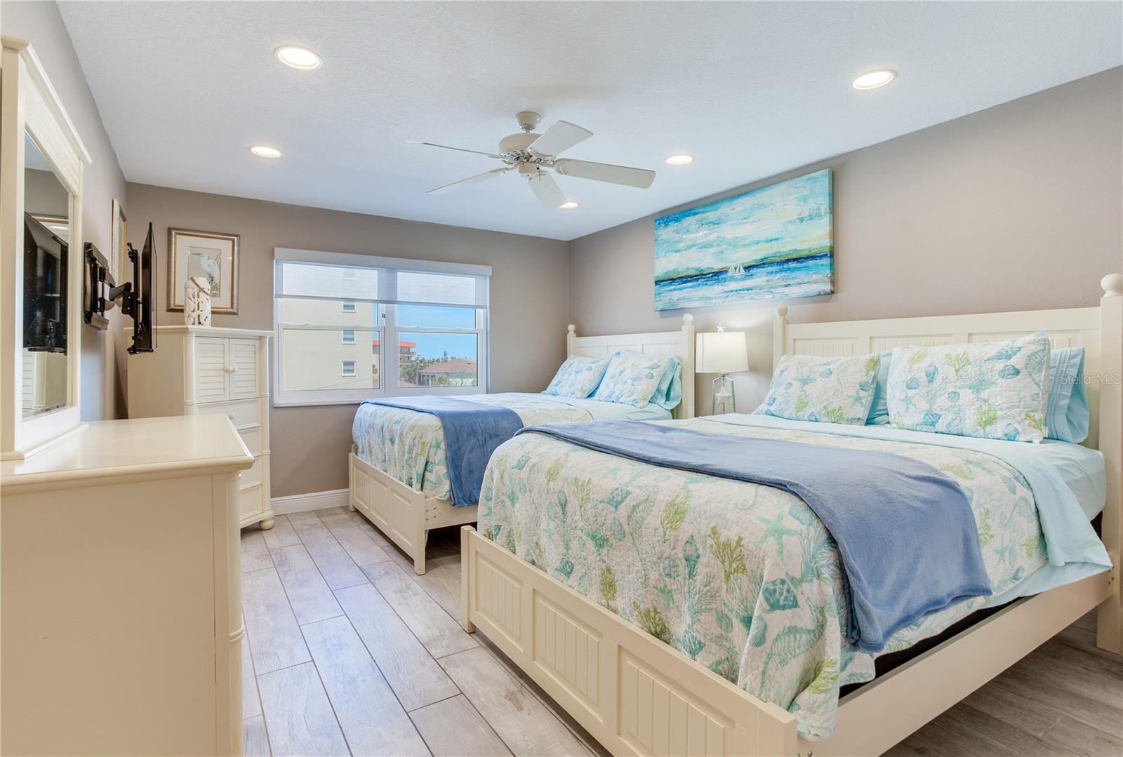 17450 GULF BLVD #206 — photo 46