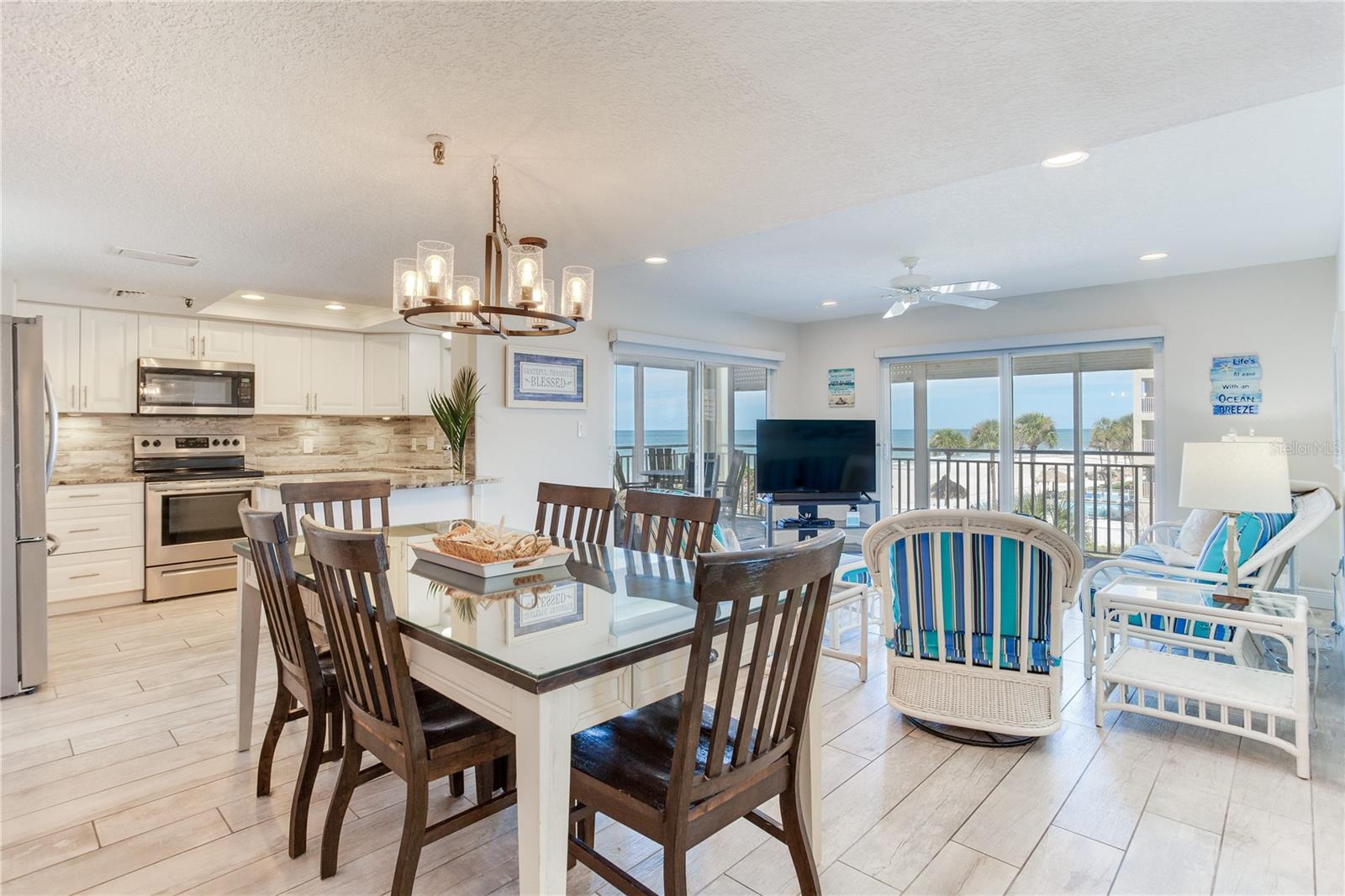 17450 GULF BLVD #206 — photo 8