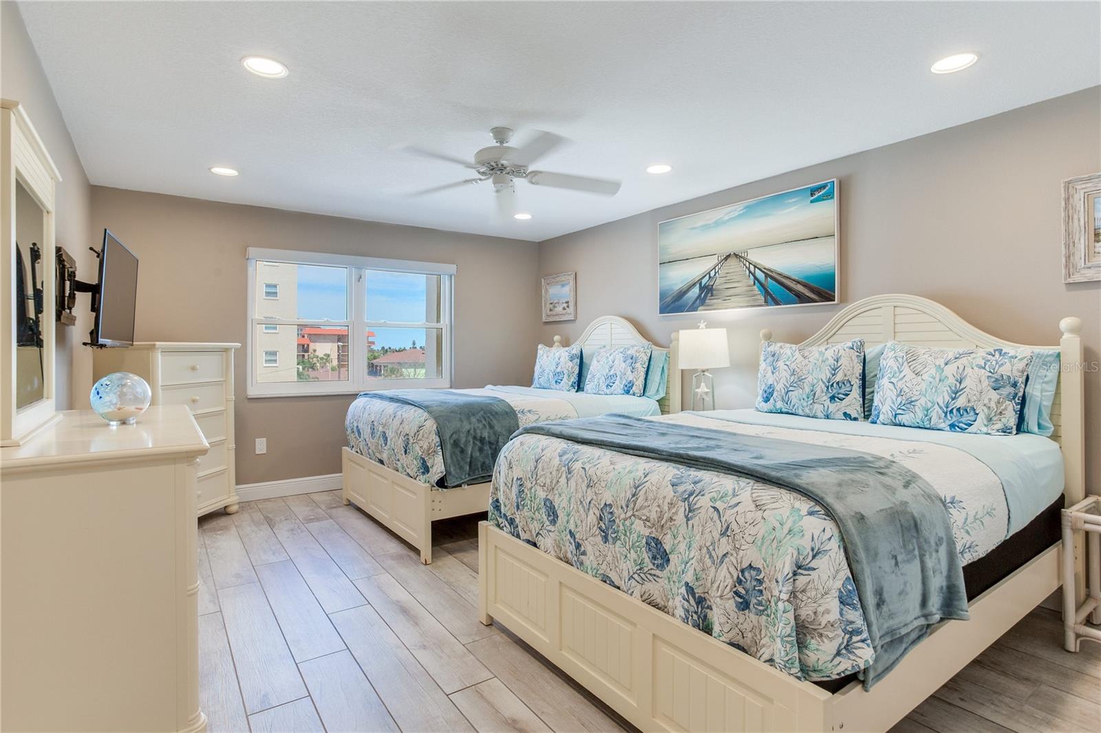 17450 GULF BLVD #206 — photo 42