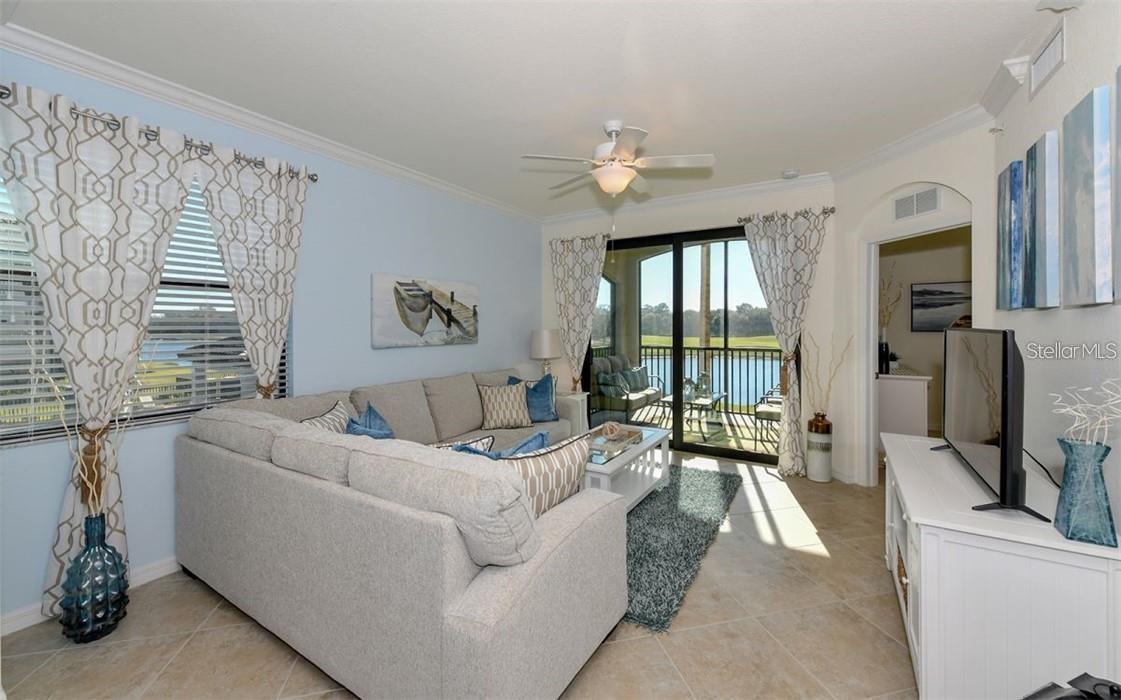 16904 VARDON TERRACE #201 — photo 4