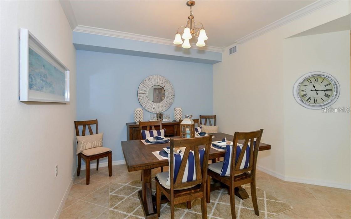 16904 VARDON TERRACE #201 — photo 9