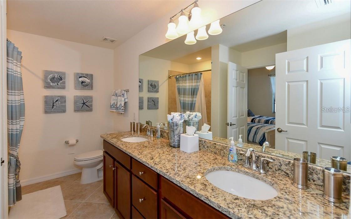 16904 VARDON TERRACE #201 — photo 20