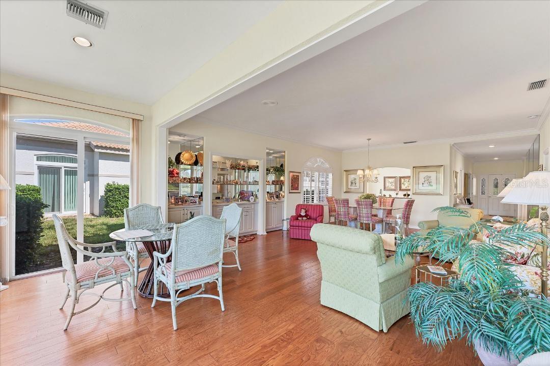 3881 CHATSWORTH GREENE CT #20 — photo 39