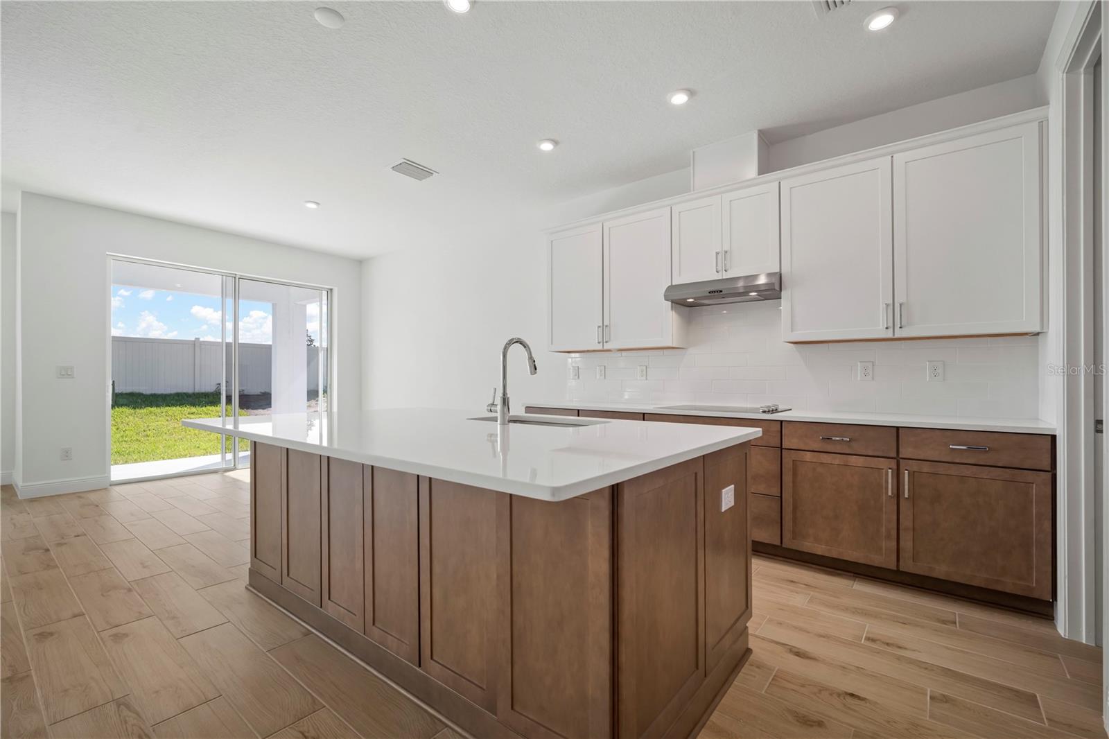 2945 STEWART CREEK CIR — photo 3