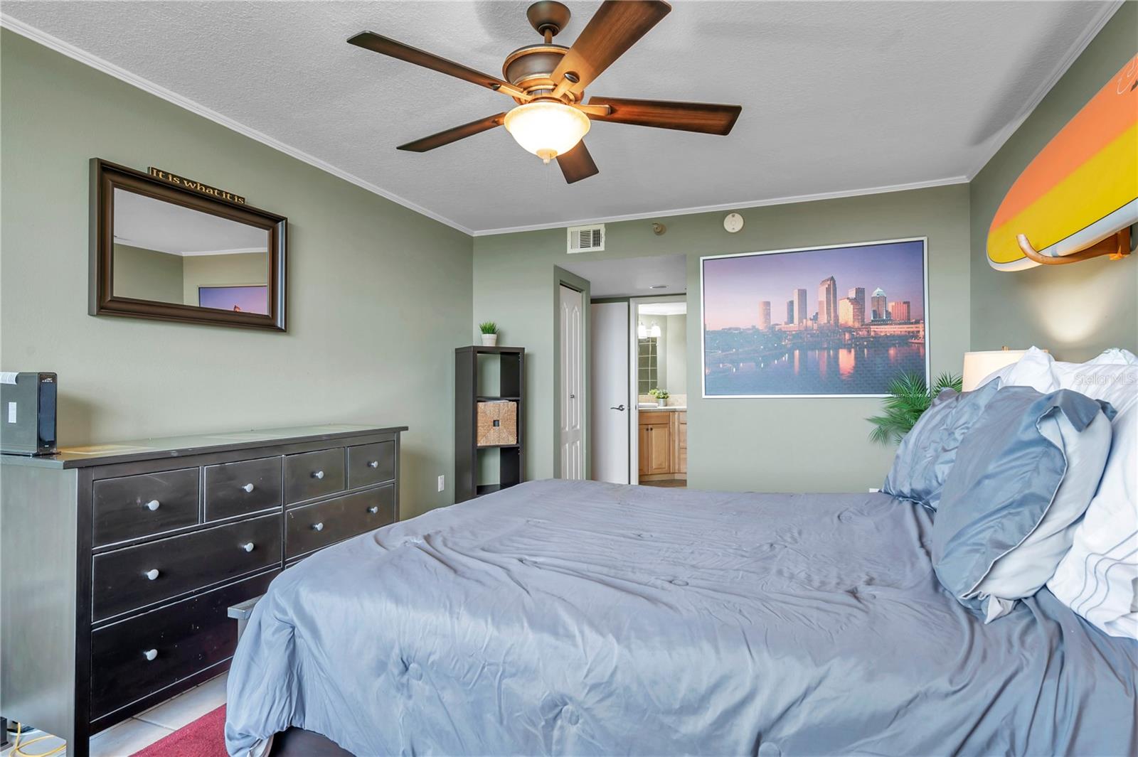 2333 FEATHER SOUND DR #B307 — photo 32