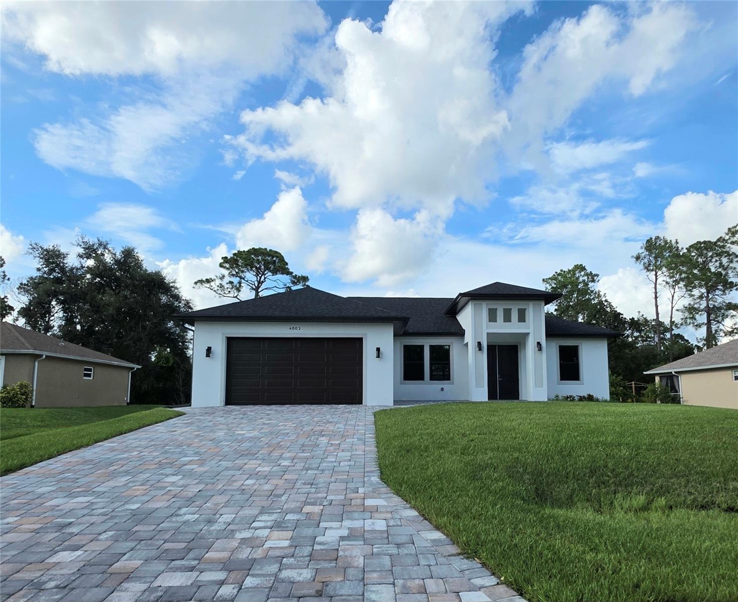 4802 SUNBURST AVE — photo 2