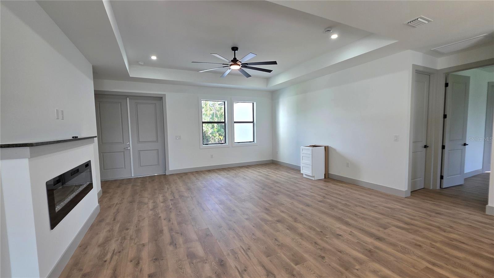 4802 SUNBURST AVE — photo 6