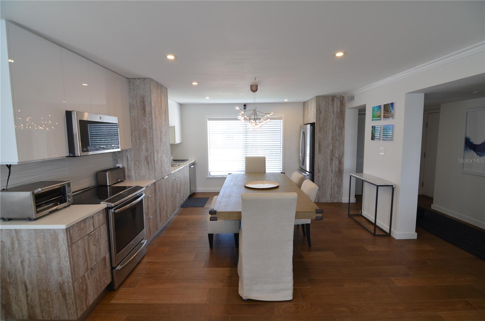 4420 EXETER DR #208 — photo 6