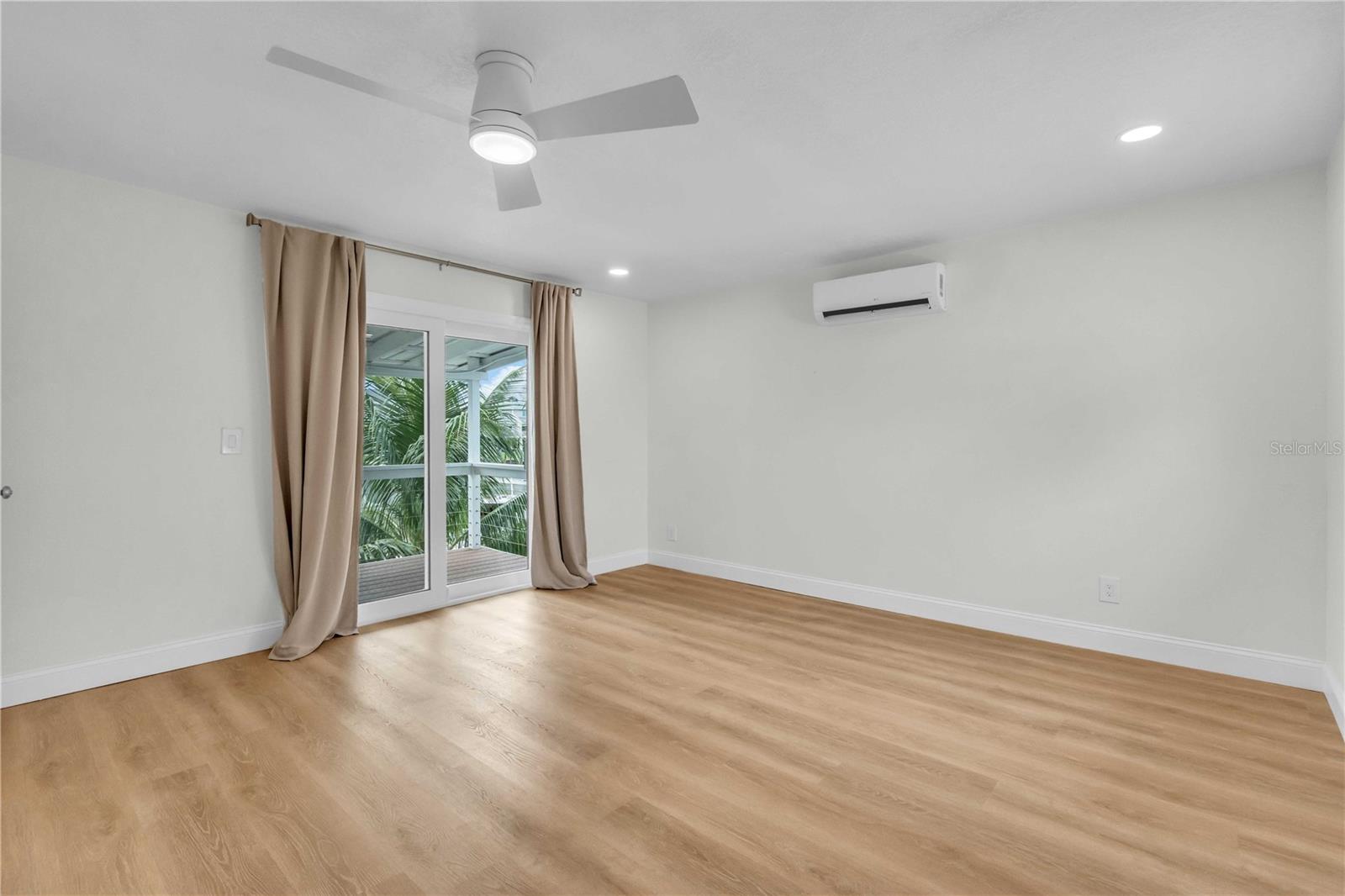 349 BAHIA VISTA DR — photo 38