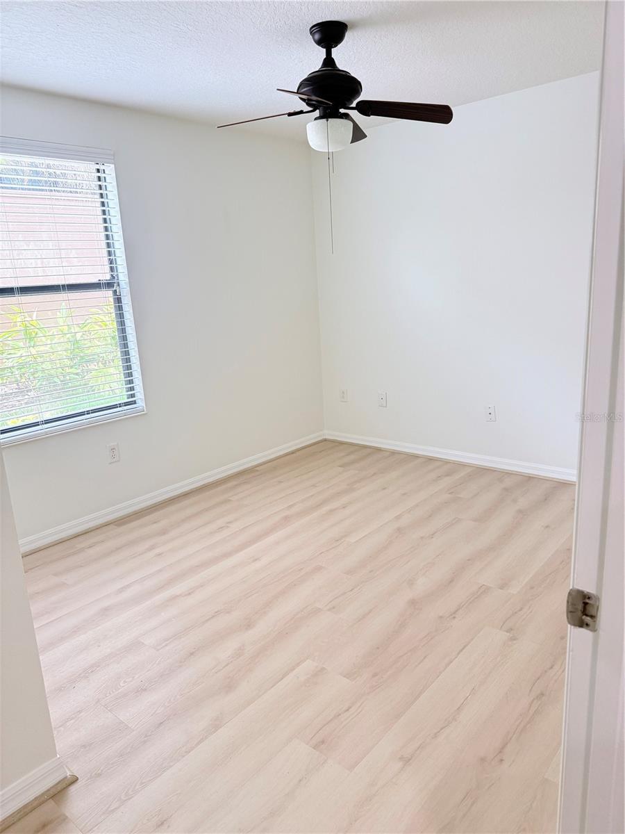 4037 OVERTURE CIR #4037 — photo 22