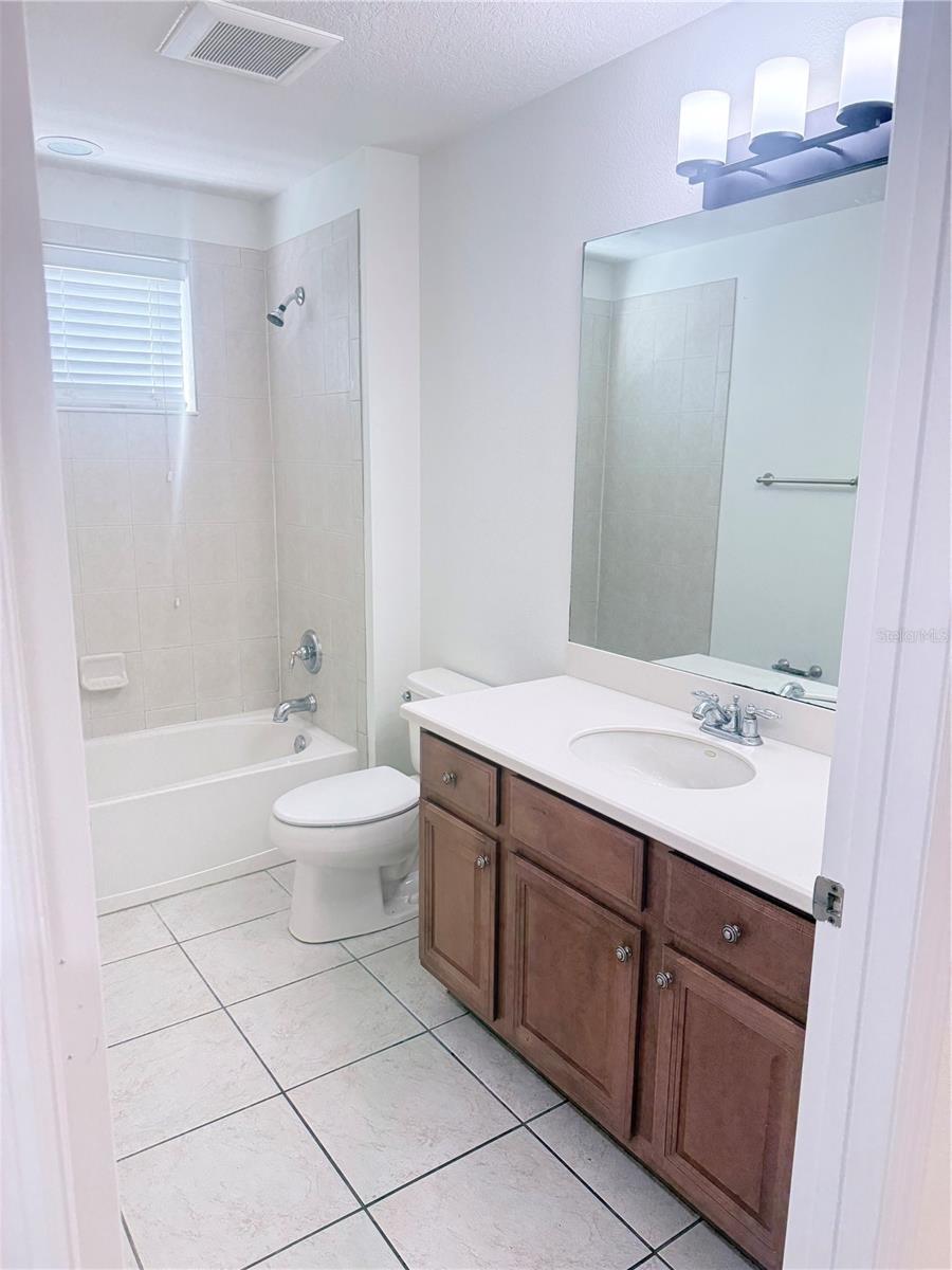 4037 OVERTURE CIR #4037 — photo 24